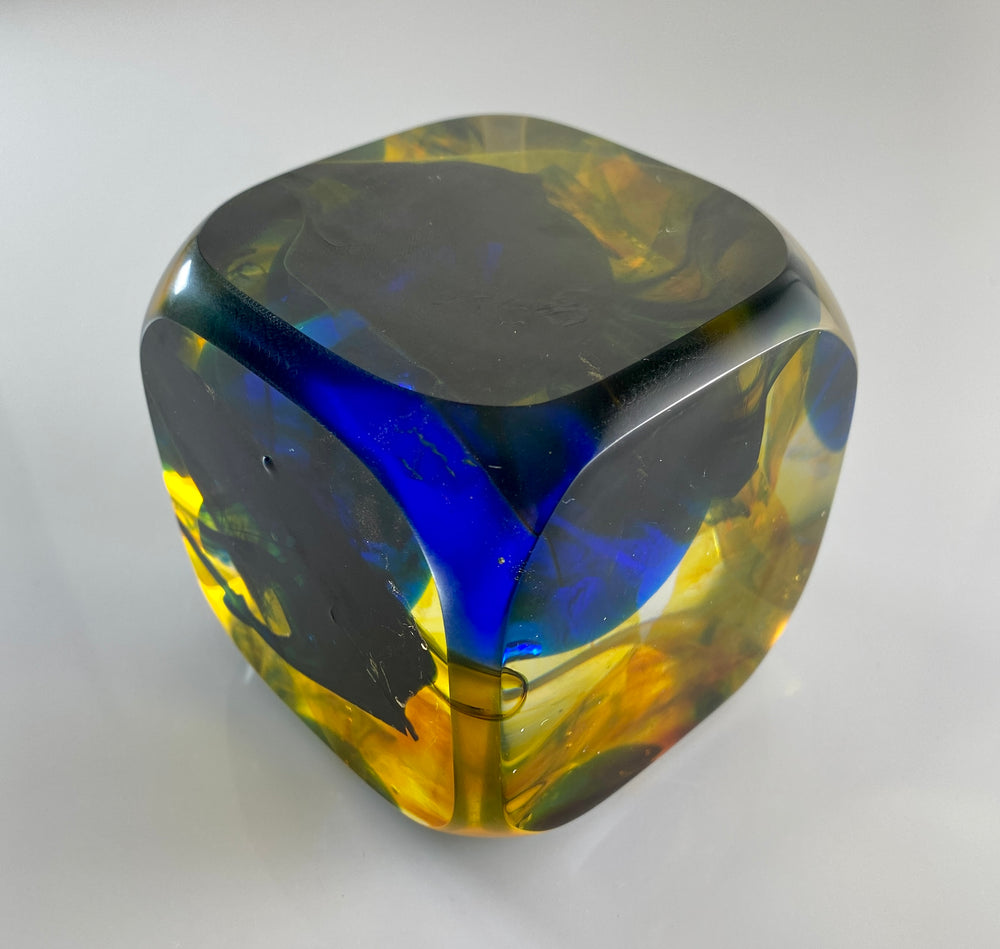 Klubo yellow green with cobalt blue sphere 3x3