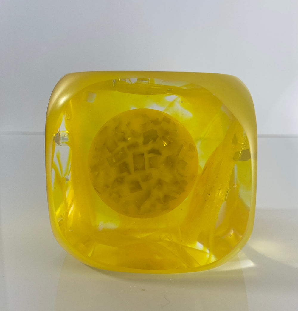 Klubo Yellow glass sphere 3x3